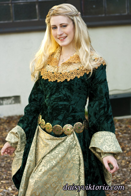 Eowyn – Faerie Queen Costuming