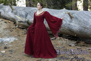 15th Century Red Wool Gown – Faerie Queen Costuming