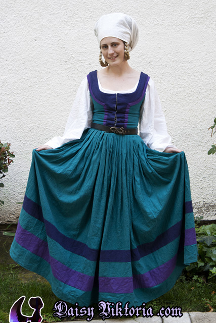 Teal German Kampfrau – Faerie Queen Costuming