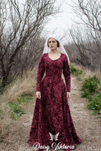 red brocade kirtle cotehardie gothic fitted gown